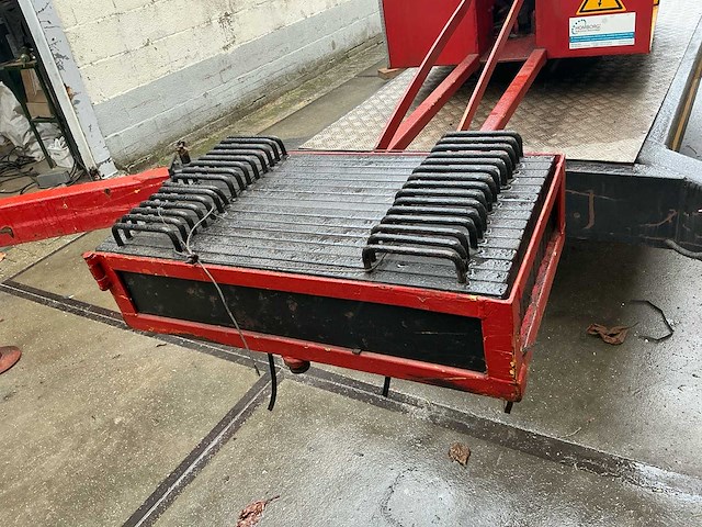 1989 munsters hld600 hydraulische ladderkraan inclusief zelf kiepende bak aluminium - afbeelding 22 van  36