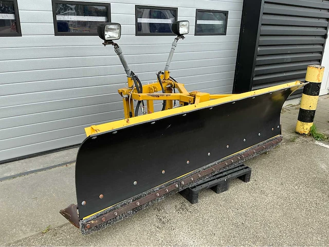 1989 nido hyl-240k sneeuwschuiver - afbeelding 8 van  14