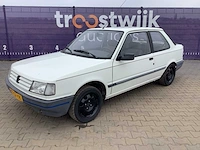 1989 peugeot - 309 - 1.4 xr plus - personenauto - afbeelding 1 van  10