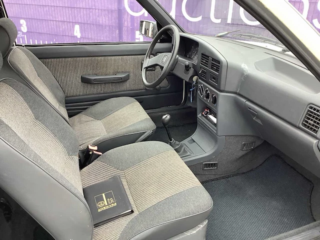 1989 peugeot - 309 - 1.4 xr plus - personenauto - afbeelding 6 van  10
