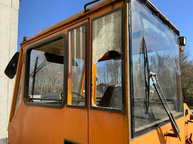 1989 sisu tr-160al2 4x4 / 2800 terminal trekker met zwaarlast oplegger - afbeelding 5 van  31