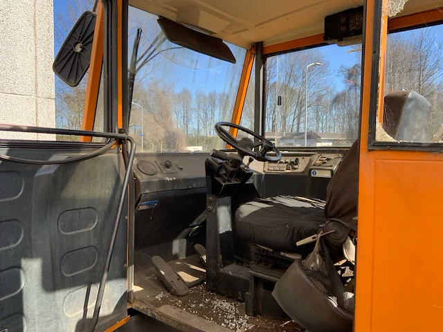 1989 sisu tr-160al2 4x4 / 2800 terminal trekker met zwaarlast oplegger - afbeelding 6 van  31