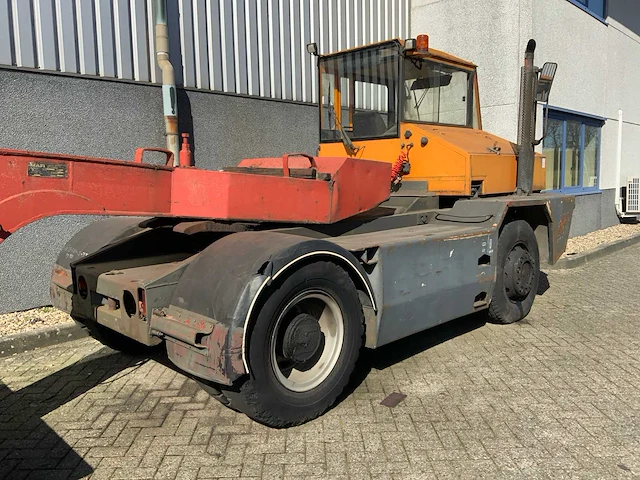1989 sisu tr-160al2 4x4 / 2800 terminal trekker met zwaarlast oplegger - afbeelding 23 van  31