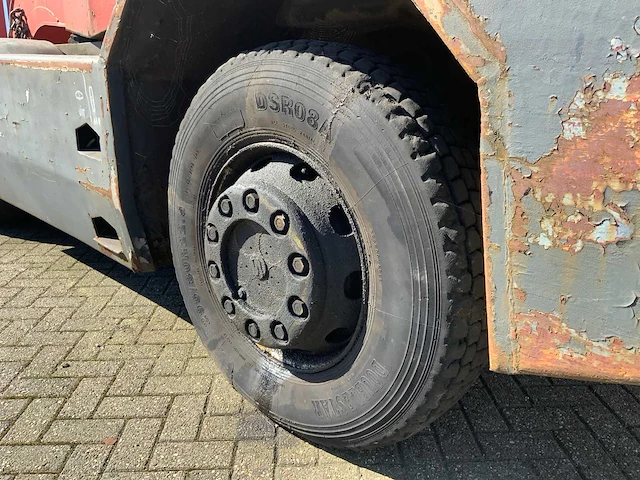 1989 sisu tr-160al2 4x4 / 2800 terminal trekker met zwaarlast oplegger - afbeelding 28 van  31