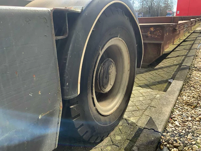 1989 sisu tr-160al2 4x4 / 2800 terminal trekker met zwaarlast oplegger - afbeelding 30 van  31
