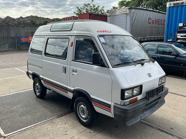 1989 subaru libero e12 super deluxe 4x4 personenbus - afbeelding 21 van  23