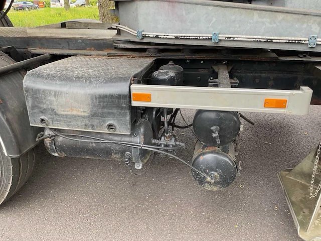 1990 - iveco - 340-36h8 8x4/4 - hijskraan vrachtwagen - afbeelding 2 van  74