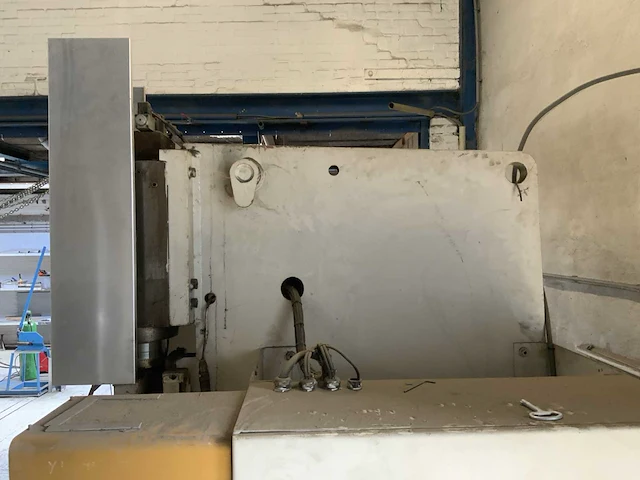 1990 beyeler rh100-3100 cnc guillotineschaar - afbeelding 13 van  33