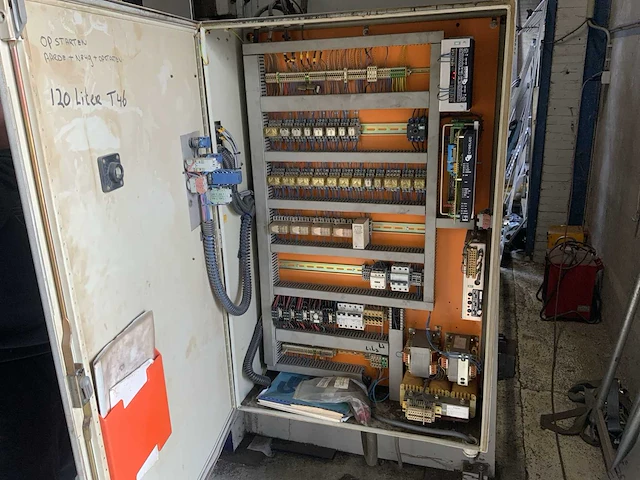 1990 beyeler rh100-3100 cnc guillotineschaar - afbeelding 29 van  33
