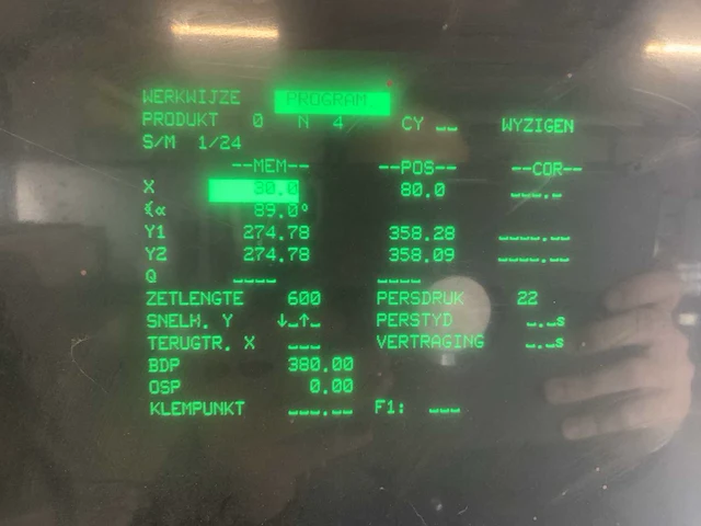 1990 beyeler rh100-3100 cnc guillotineschaar - afbeelding 31 van  33