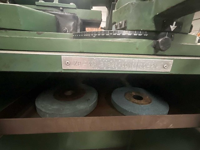 1990 brierley zb-21 gereedschapsslijpmachines - afbeelding 13 van  13