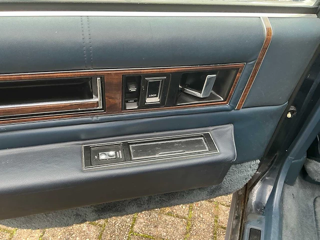 1990 cadillac sedan de ville 4.5 v8 personenauto zn-72-gx - afbeelding 16 van  46