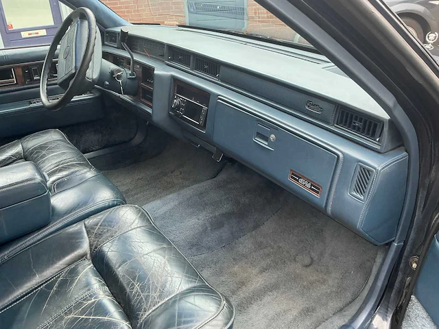 1990 cadillac sedan de ville 4.5 v8 personenauto zn-72-gx - afbeelding 25 van  46