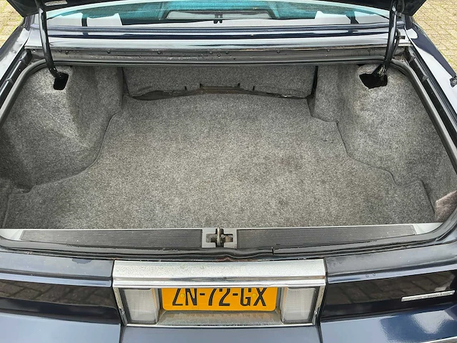 1990 cadillac sedan de ville 4.5 v8 personenauto zn-72-gx - afbeelding 32 van  46