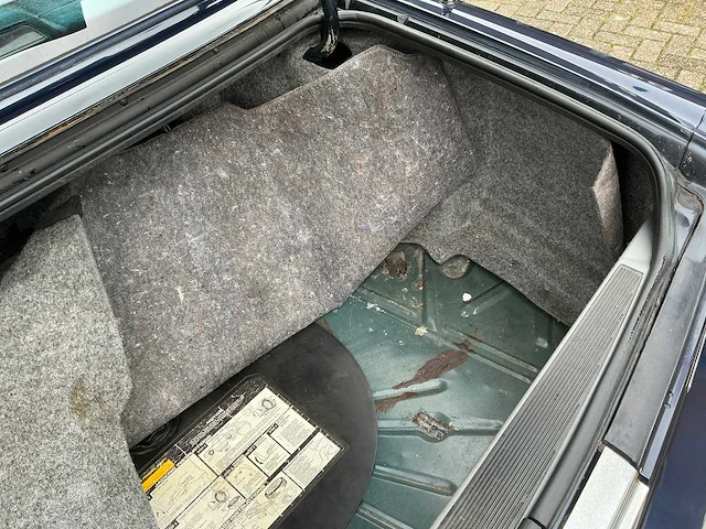 1990 cadillac sedan de ville 4.5 v8 personenauto zn-72-gx - afbeelding 35 van  46