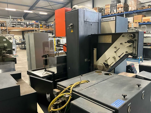 1990 charmilles technologies robofil 2000 cnc bewerkingscentrum - afbeelding 2 van  14
