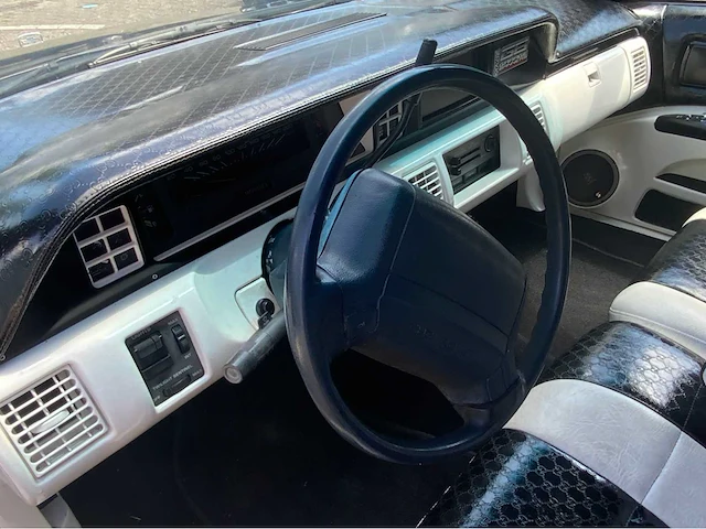 1990 chevrolet caprice personenauto 5.0 v8 - afbeelding 8 van  47