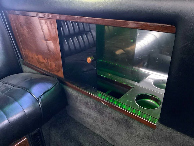 1990 dillinger lincoln towncar limosine personenauto - afbeelding 25 van  39