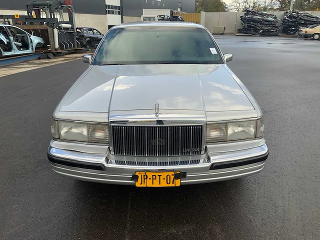 1990 dillinger lincoln towncar limosine personenauto - afbeelding 23 van  39