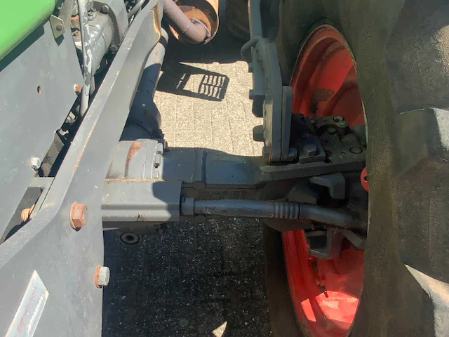 1990 fendt farmer 311 lsa vierwielaangedreven landbouwtractor - afbeelding 30 van  53
