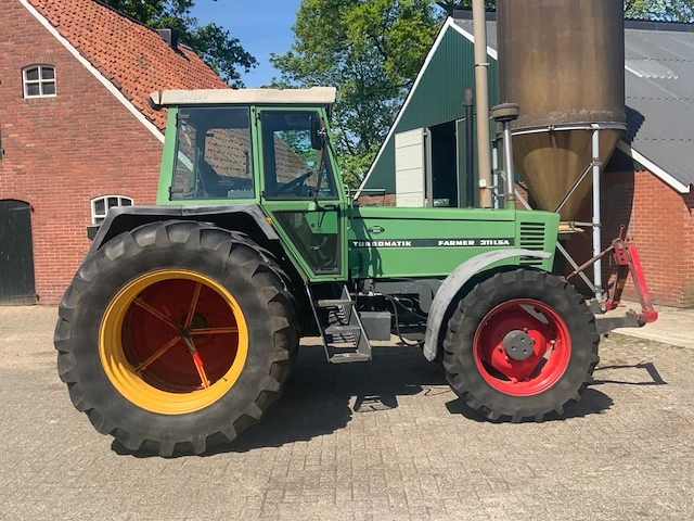 1990 fendt farmer 311 lsa vierwielaangedreven landbouwtractor - afbeelding 34 van  53
