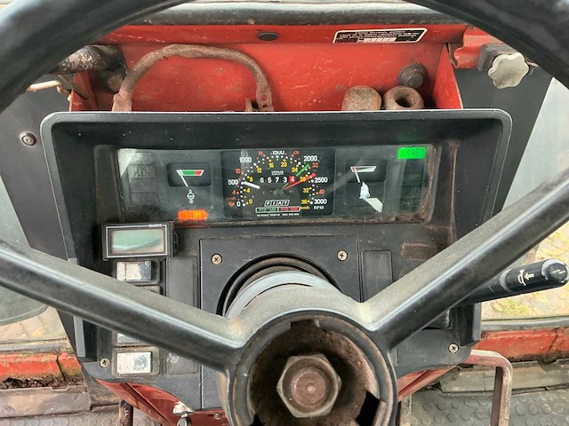 1990 fiat 70-90 dt vierwielaangedreven landbouwtractor - afbeelding 22 van  31
