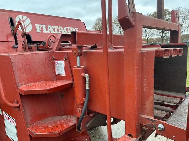 1990 fiatagri 4600 balenpers - afbeelding 8 van  38