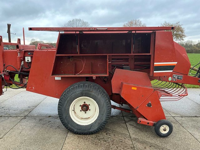 1990 fiatagri 4600 balenpers - afbeelding 25 van  38