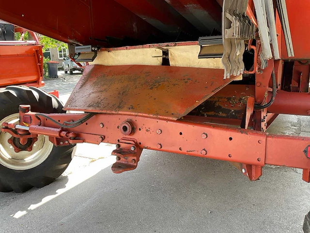 1990 fiatagri laverda 3750 maaidorser - afbeelding 17 van  61