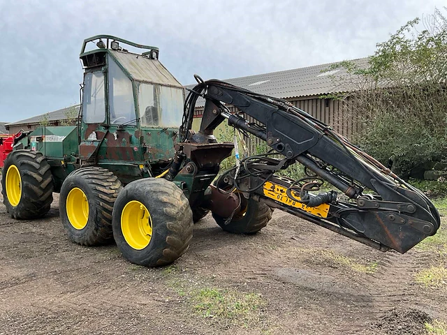 1990 fmg ösa 250 super eva bomenrooier - afbeelding 12 van  44