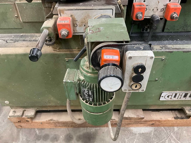 1990 guilliet kxr 21 vierzijdige profileer- en schaafmachine - afbeelding 19 van  19