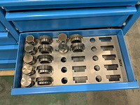 1990 honess hpc 250 cnc ponsmachine - afbeelding 22 van  37