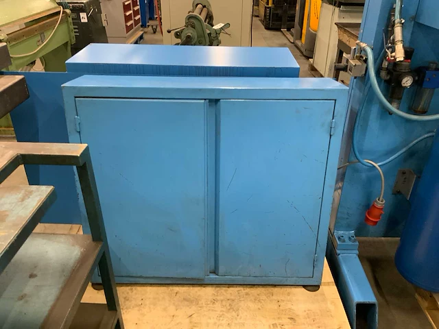 1990 honess hpc 250 cncsp cnc ponsmachine - afbeelding 3 van  32