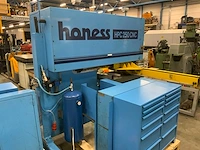 1990 honess hpc 250 cncsp cnc ponsmachine - afbeelding 31 van  32