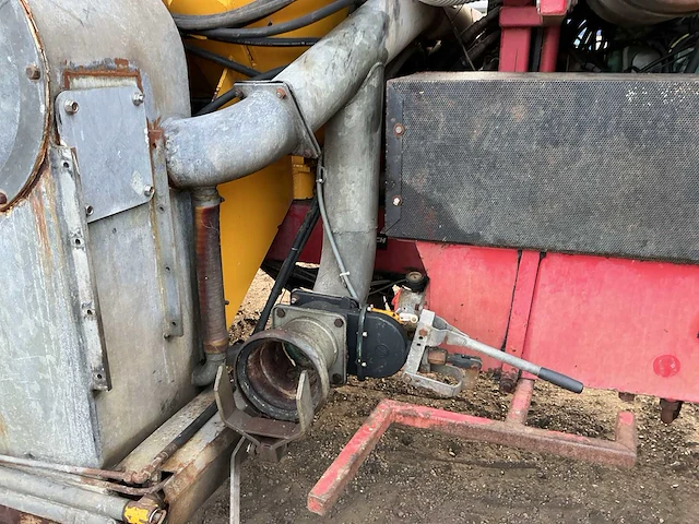 1990 horsch 9600d zelfrijdende mesttank - afbeelding 12 van  39