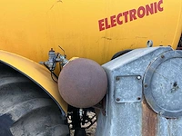 1990 horsch 9600d zelfrijdende mesttank - afbeelding 13 van  39