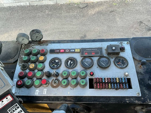 1990 horsch 9600d zelfrijdende mesttank - afbeelding 25 van  39
