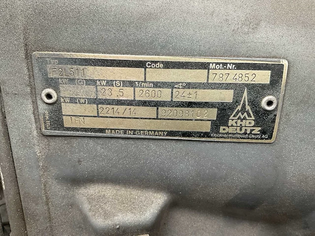 1990 ingersoll rand schroefcompressor - afbeelding 6 van  16