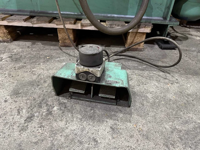1990 irle b70hm ringvormer met div accessoires - afbeelding 11 van  12