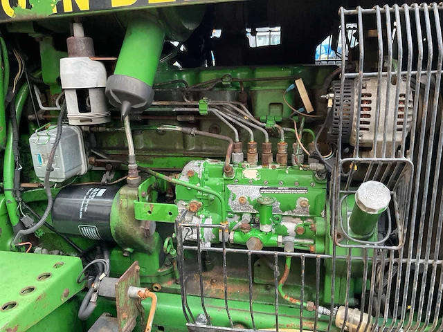 1990 john deere 4055 vierwielaangedreven landbouwtractor - afbeelding 16 van  37