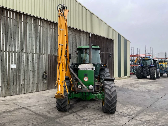 1990 john deere 4055 vierwielaangedreven landbouwtractor - afbeelding 23 van  37