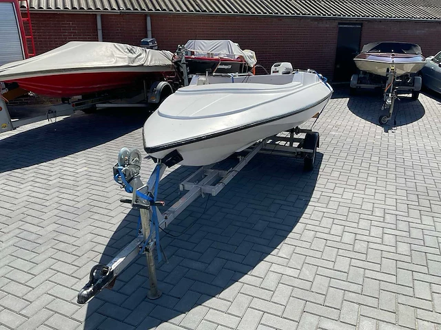 1990 johnson boot - afbeelding 13 van  19