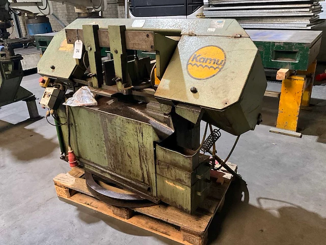 1990 karl müller hbs 260 n metalen horizontale bandzaagmachine - afbeelding 1 van  9