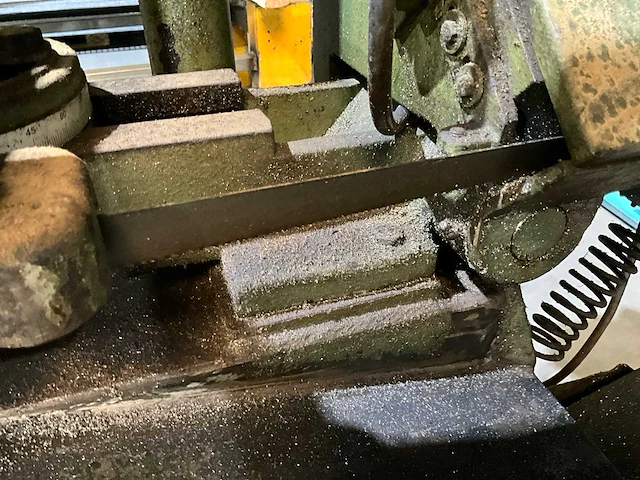1990 karl müller hbs 260 n metalen horizontale bandzaagmachine - afbeelding 4 van  9