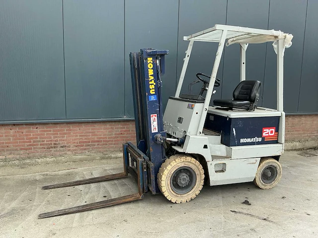 1990 komatsu fb20g-3 vorkheftruck - afbeelding 1 van  23