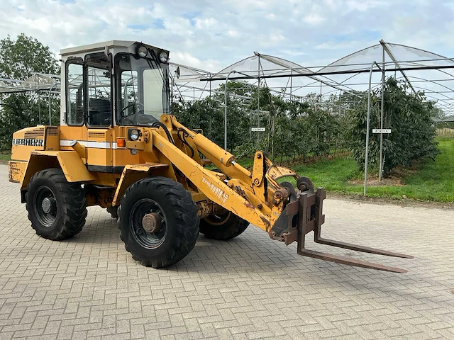 1990 liebherr l 506 shovel - afbeelding 1 van  35