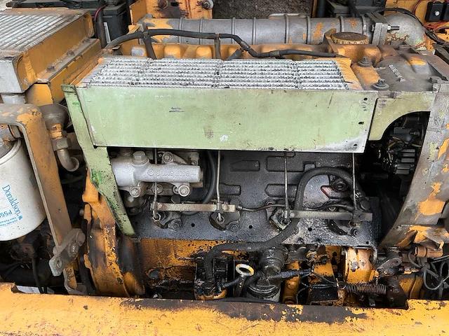 1990 liebherr l 506 shovel - afbeelding 20 van  35