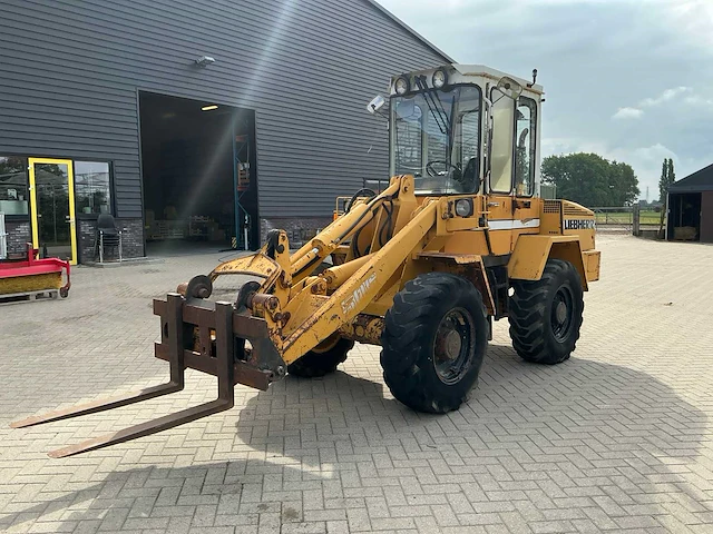 1990 liebherr l 506 shovel - afbeelding 23 van  35