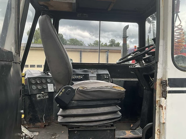 1990 mafi r230/4x4-droro terminal trekker - afbeelding 12 van  26