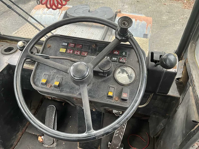 1990 mafi r230/4x4-droro terminal trekker - afbeelding 13 van  26